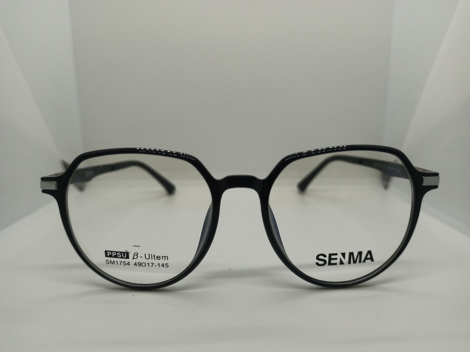 SM17254 - ARMAZONES | PUPIL Ecuador